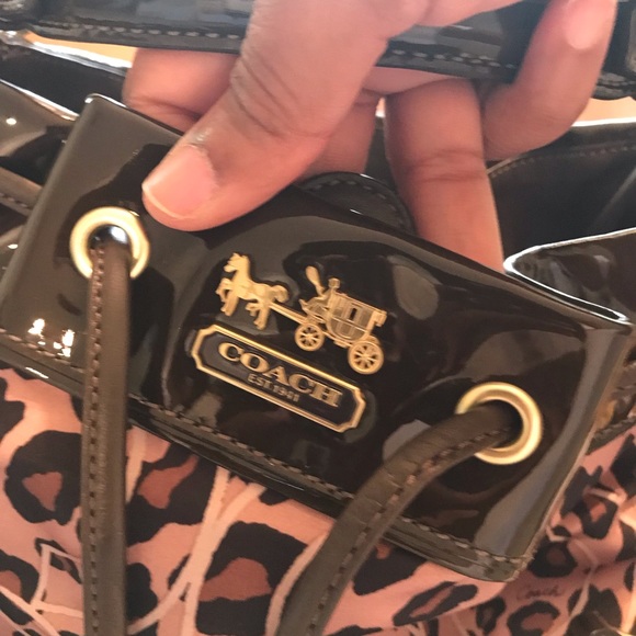 Coach Madison Marielle drawstring bucket handbag - Picture 3 of 12